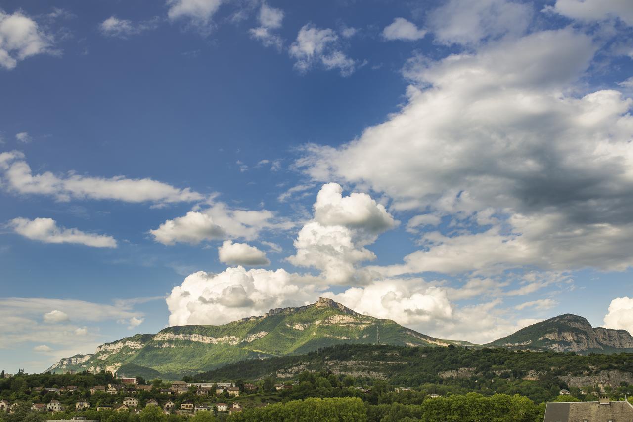 Ibis Budget Chambery Centre Ville Exterior photo